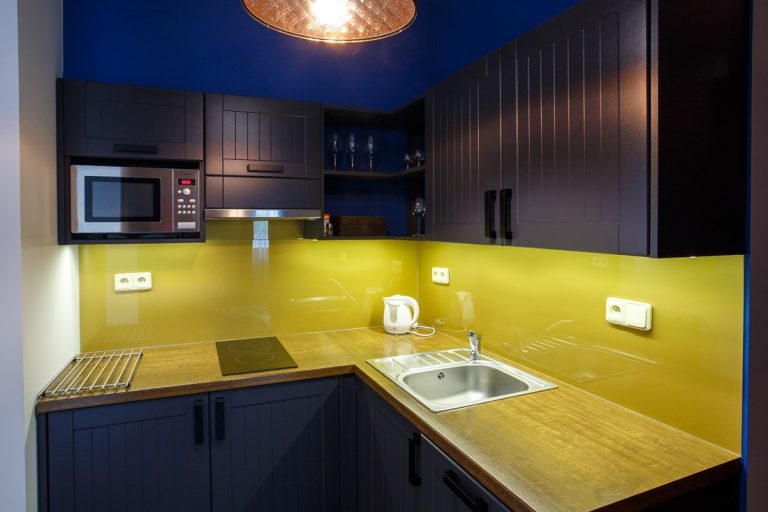 Kuchyňský kout v apartmánu Orient ve Vile TERRA Luhačovice